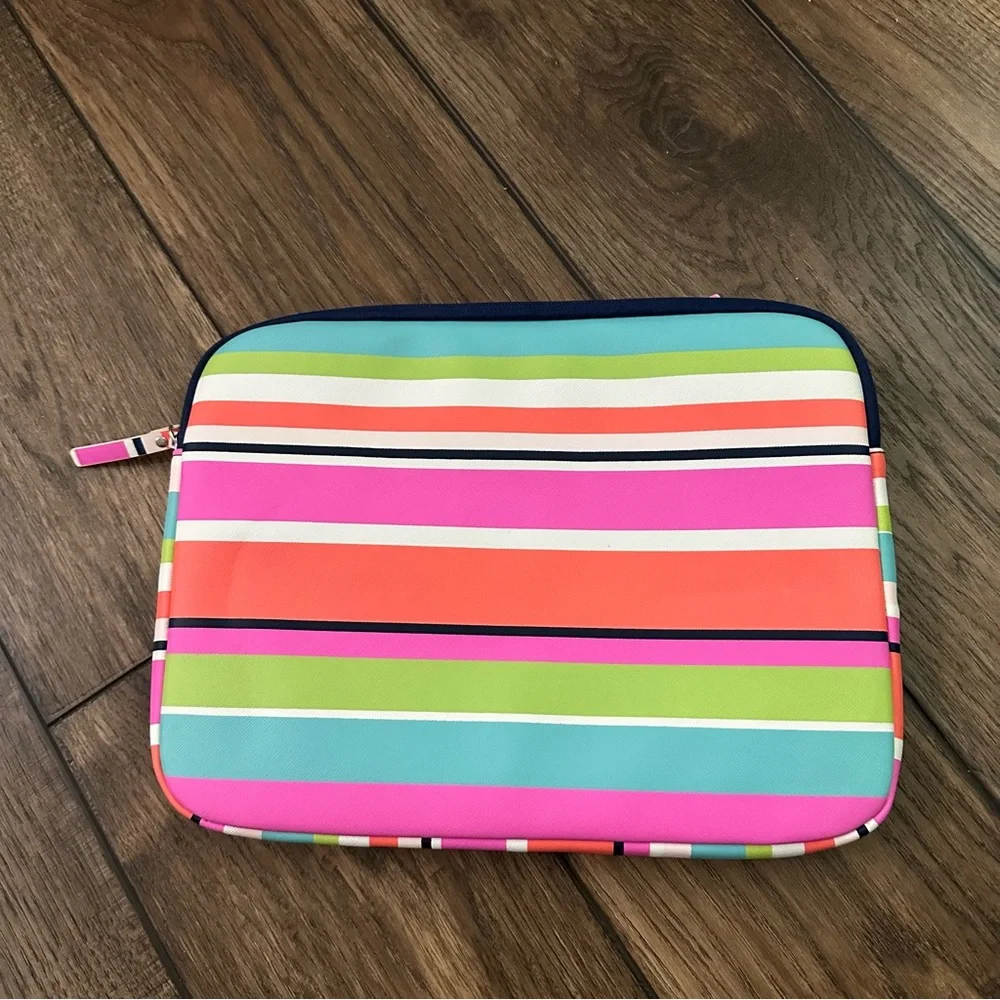 Studio C striped laptop sleeve